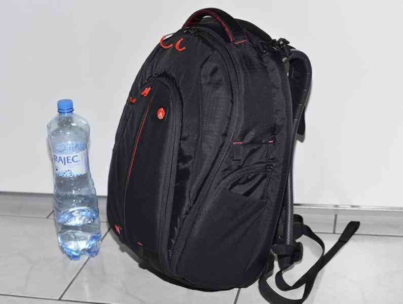 Profesionální fotobatoh Manfrotto Bug 203 ProLight - foto 6