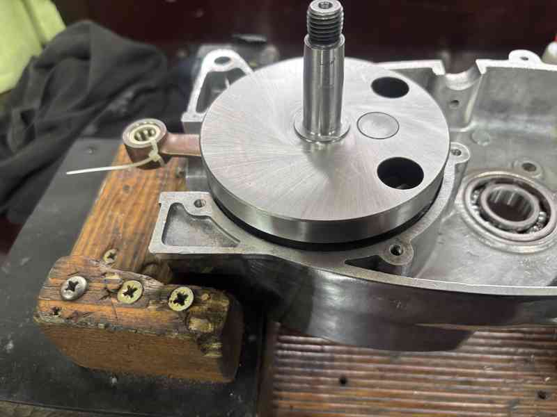 Prodám repasovaný motor Jawa 550/555 - foto 15