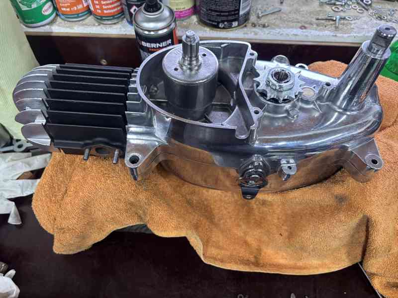 Prodám repasovaný motor Jawa 550/555 - foto 8