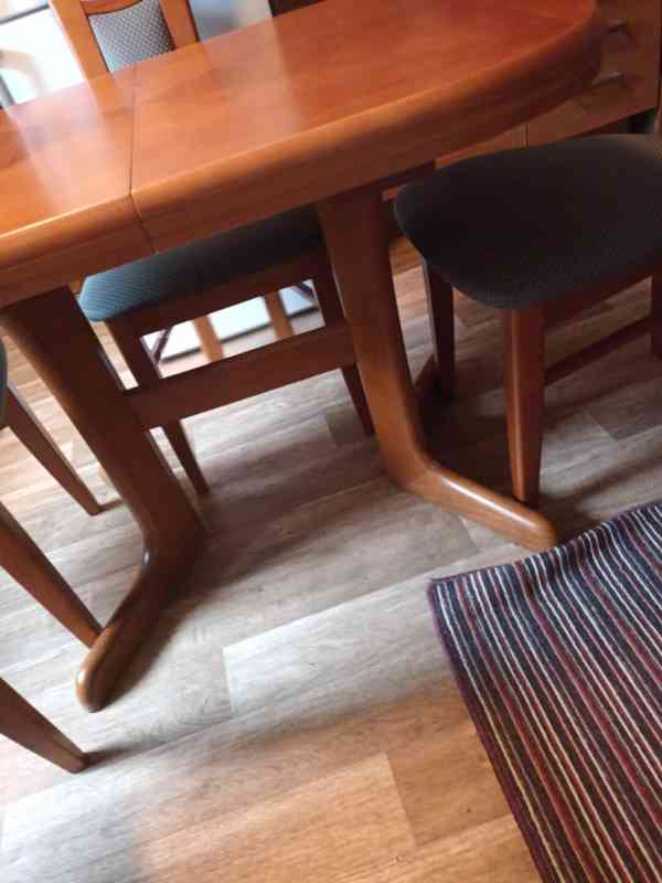 Jídelní stůl a 4 židle, masiv, olše - foto 2