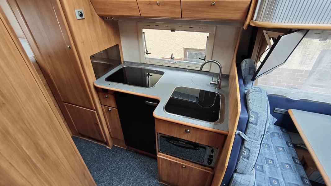 Adriatik 660SP, 2,8 JTD, r.v. 2004. Koupeno nové v ČR. - foto 15