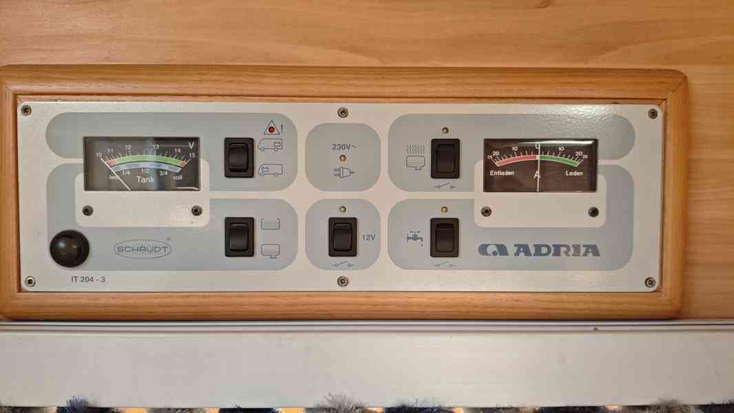 Adriatik 660SP, 2,8 JTD, r.v. 2004. Koupeno nové v ČR. - foto 25