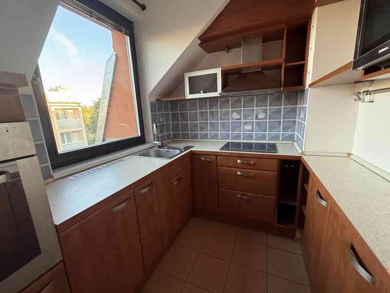 PRONÁJEM BYTU 1+KK/1+1 S BALKONEM A SKLEPEM, STŘELICE U BRNA - foto 5
