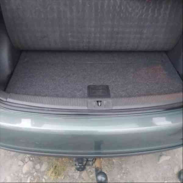 Volkswagen Golf Plus 1,9   tdi 77kw - foto 16