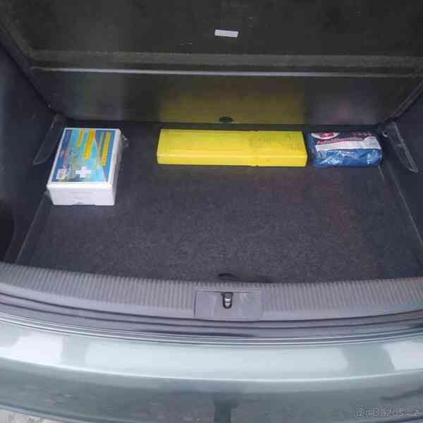 Volkswagen Golf Plus 1,9   tdi 77kw - foto 38