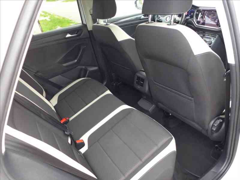 Volkswagen T-Roc 2,0 TDI 4X4 VIRTUAL LED DPH - foto 9