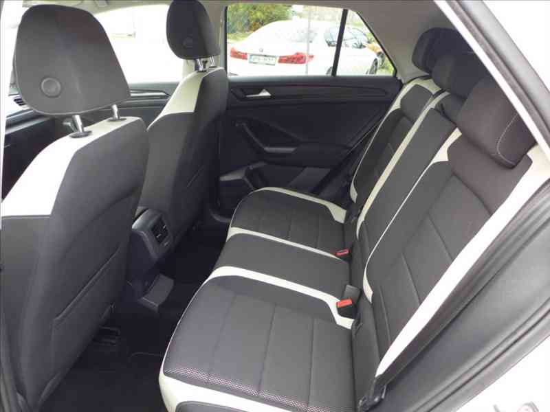 Volkswagen T-Roc 2,0 TDI 4X4 VIRTUAL LED DPH - foto 6
