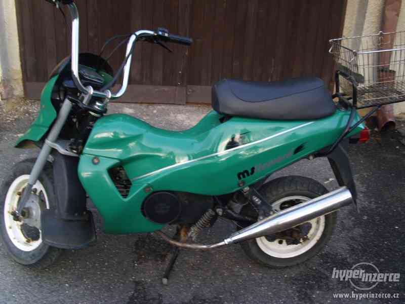 Prodám moped-Mokik - foto 1