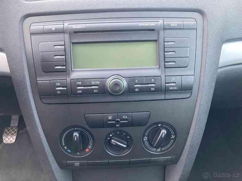 Škoda Octavia 1,6   MPi Ambiente+, jeden majitel - foto 8