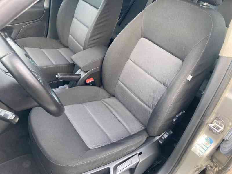 Škoda Octavia 1,6   MPi Ambiente+, jeden majitel - foto 10