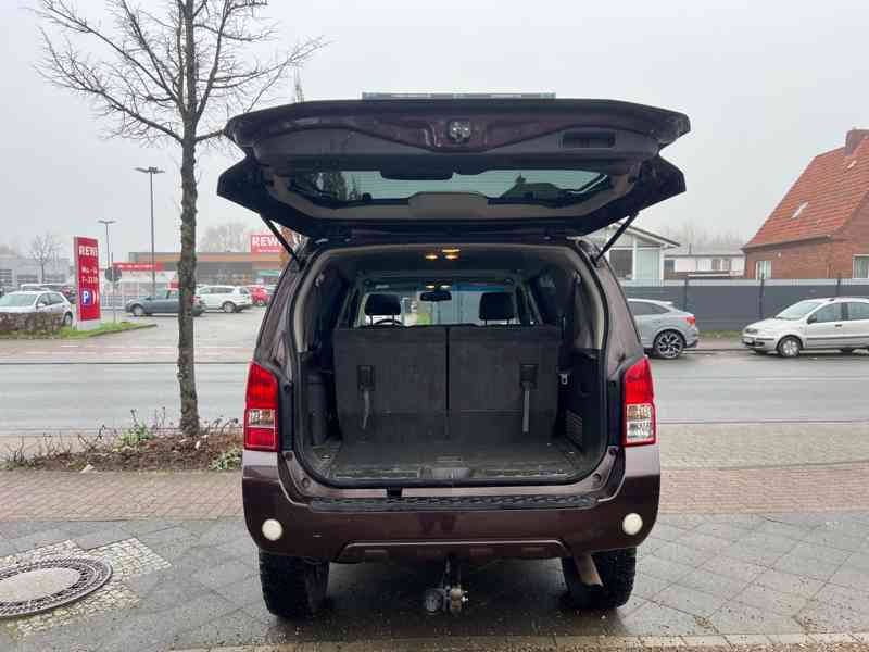 Nissan Pathfinder 3.0 dCi LE Redneck Edtion 170kw - foto 15