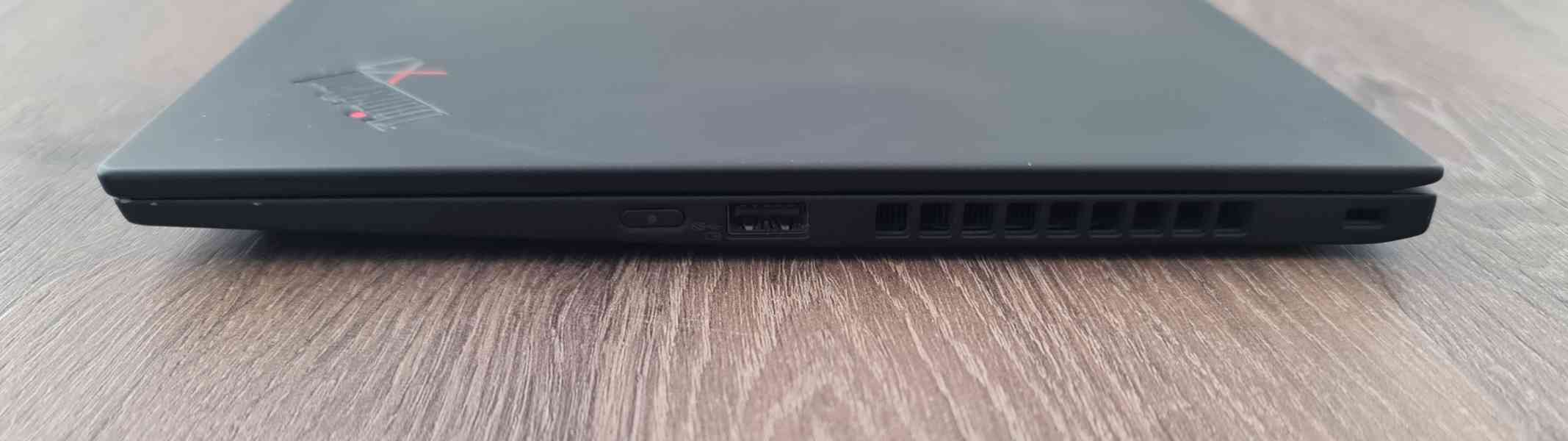 Lenovo Thinkpad X1 Carbon 8th Gen (20UA)  - foto 3