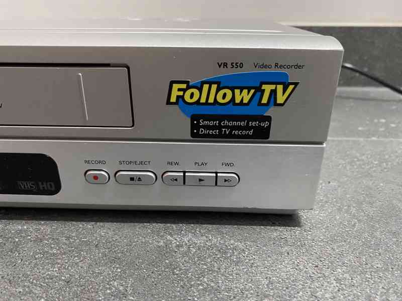Zánovní videorekordér PHILIPS VR550 v TOP stavu - foto 5
