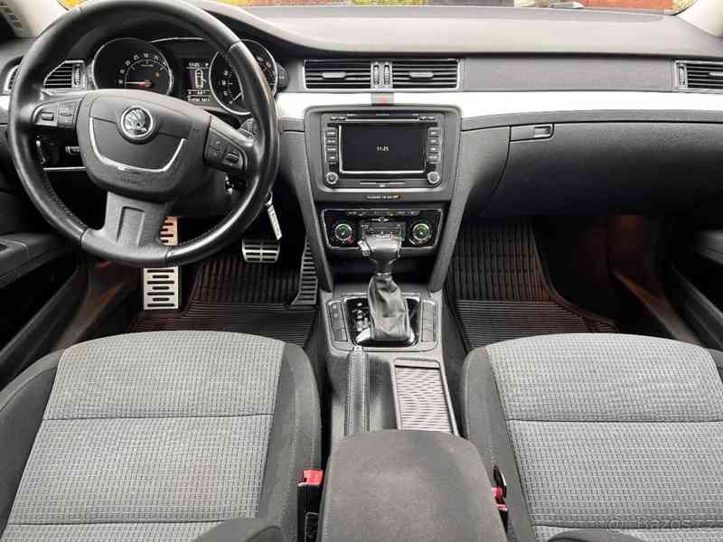 Škoda Superb 2,0   2 - foto 15