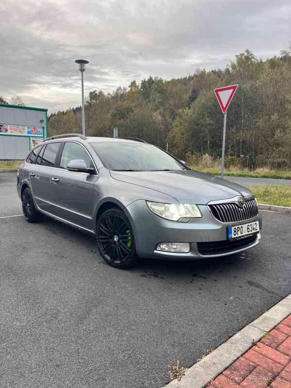 Škoda Superb 2,0   2 - foto 2