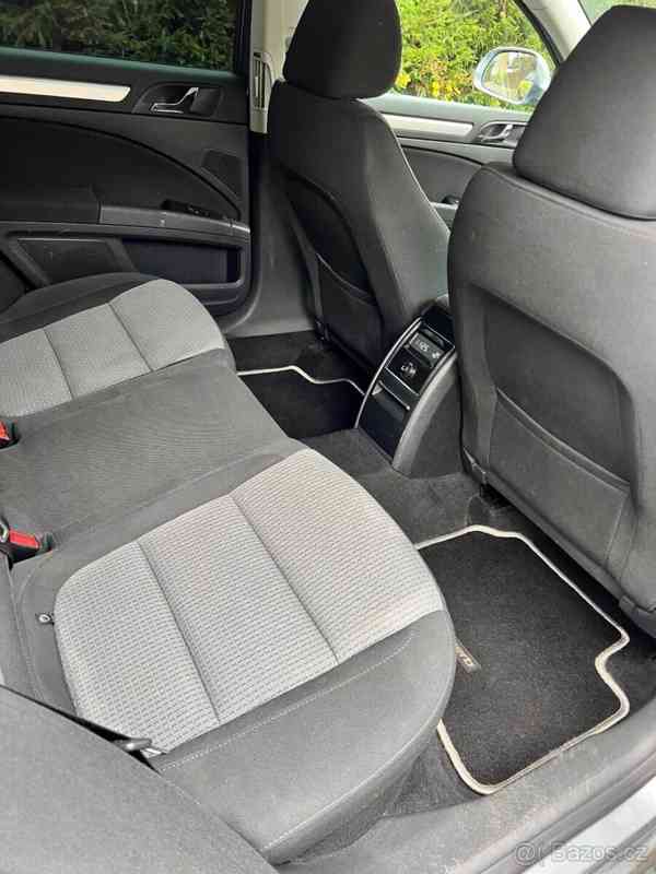 Škoda Superb 2,0   2 - foto 3