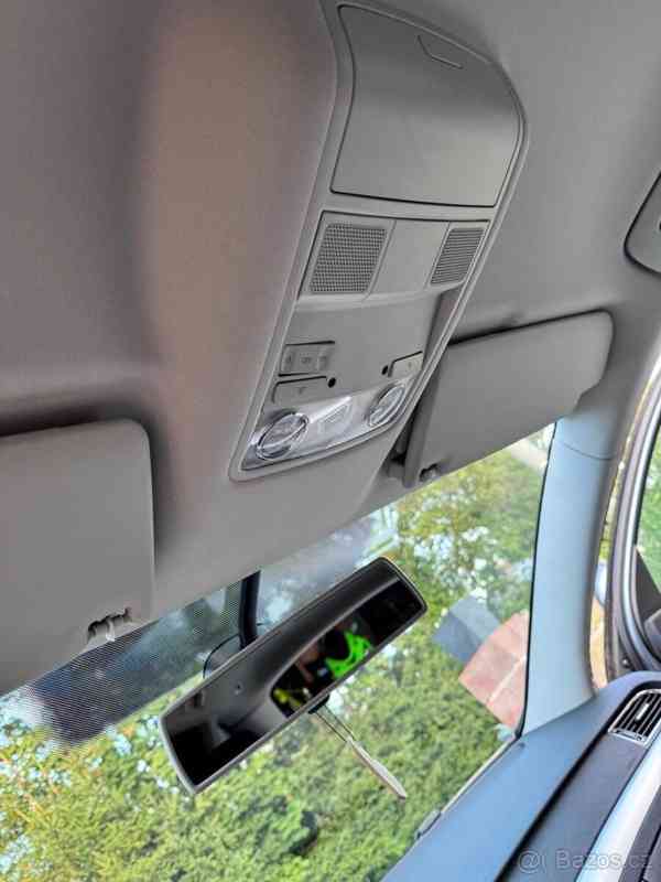 Škoda Superb 2,0   2 - foto 7