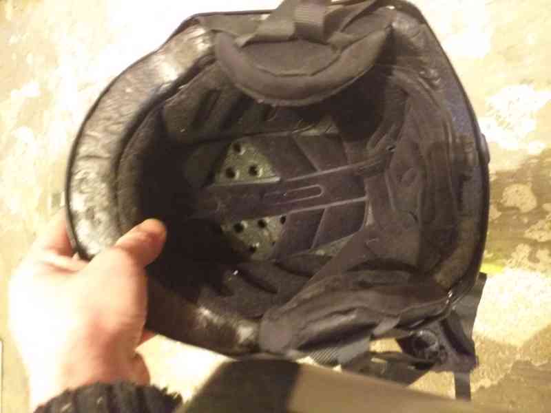 Helma na lyže  - foto 3