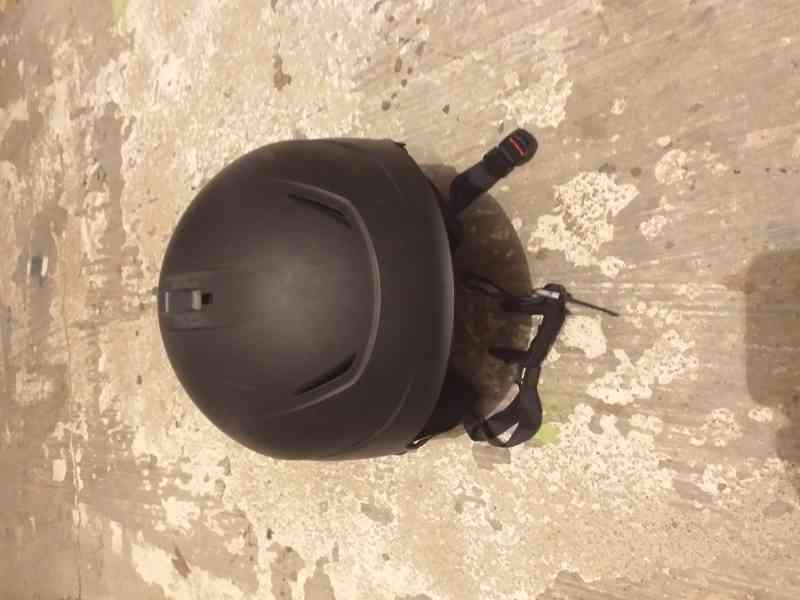 Helma na lyže  - foto 1