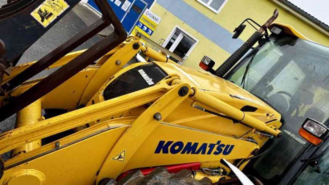 traktorbagr Komatsu WB97 S5 joystick - foto 15