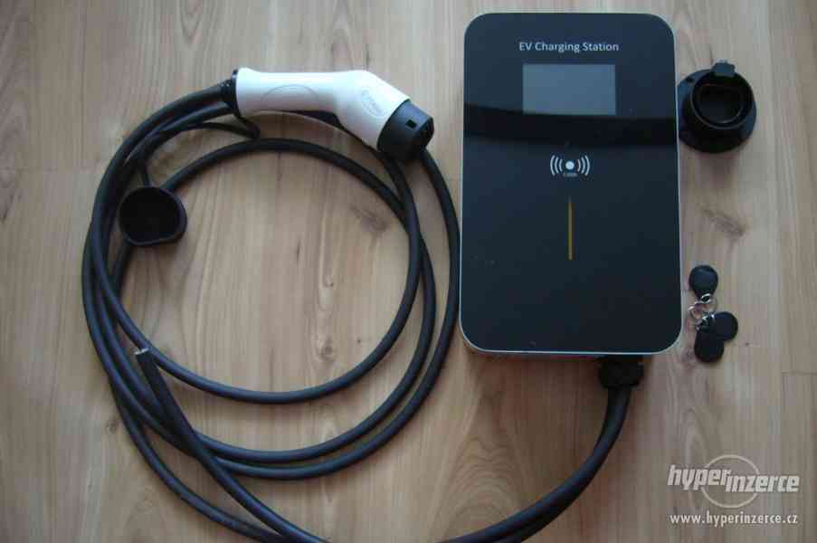 Nabíjecí stanice pro elektromobily AC Wallbox 11kWm - foto 1