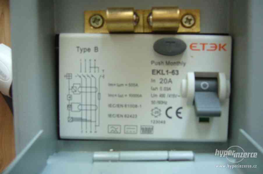 Nabíjecí stanice pro elektromobily AC Wallbox 11kWm - foto 5