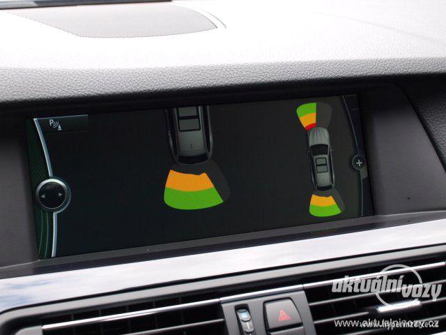 BMW 530d xDrive Steptr. Tou 3.0, nafta, automat,  2012, navigace, kůže - foto 16