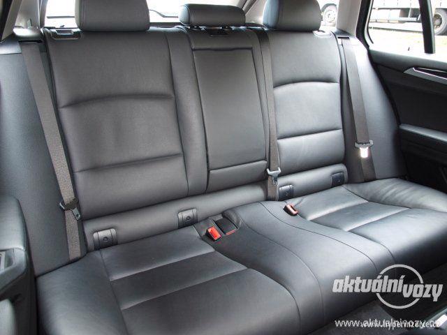 BMW 530d xDrive Steptr. Tou 3.0, nafta, automat,  2012, navigace, kůže - foto 17