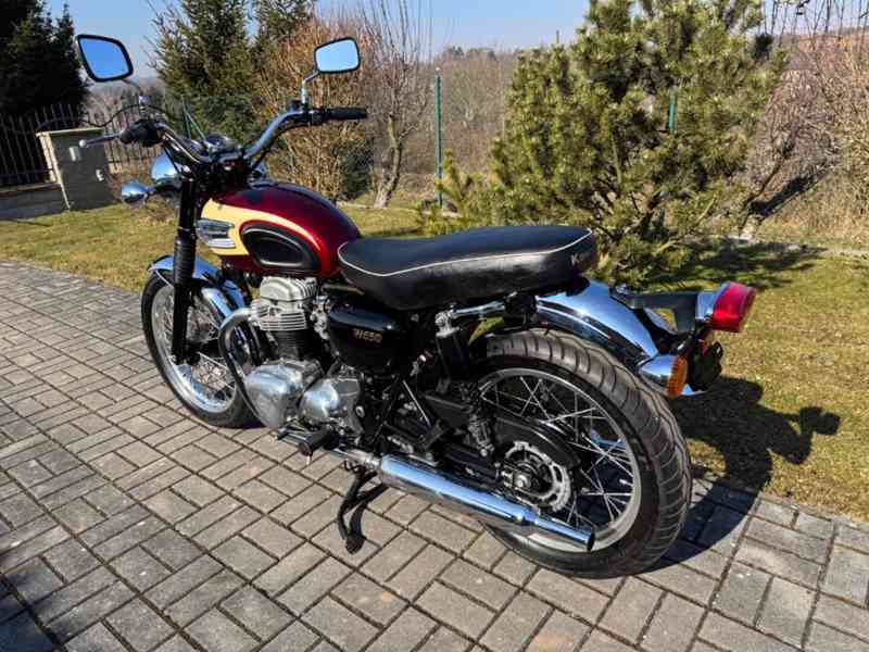 Kawasaki W 650 - foto 5