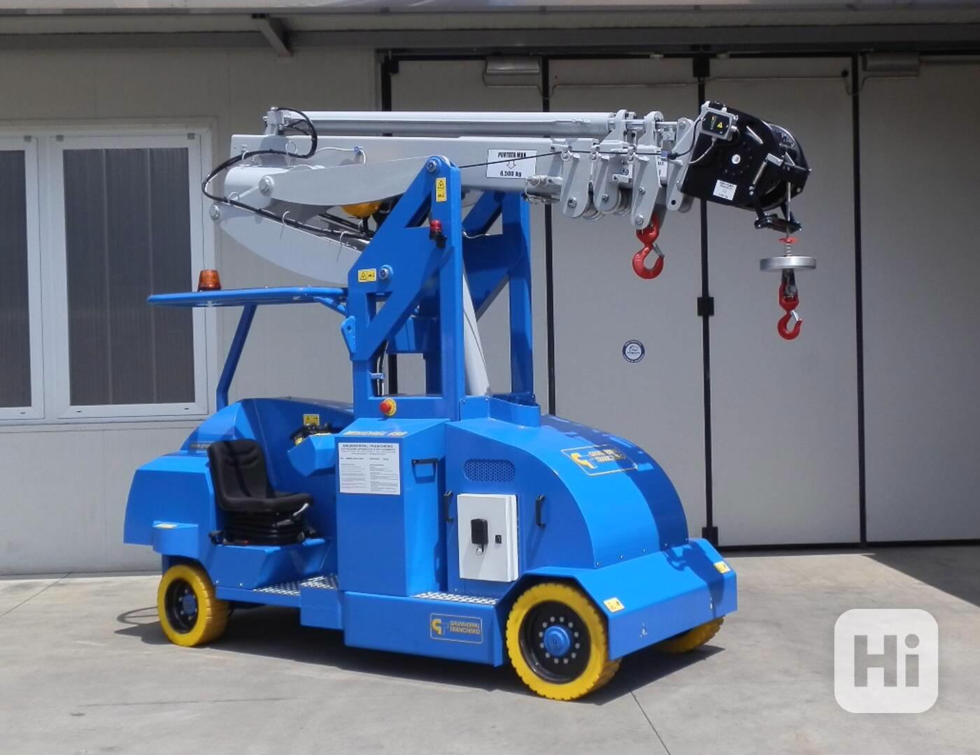 Mobilní elektrický jeřáb Gruniverpal MINIDREL 65B WVR - foto 1