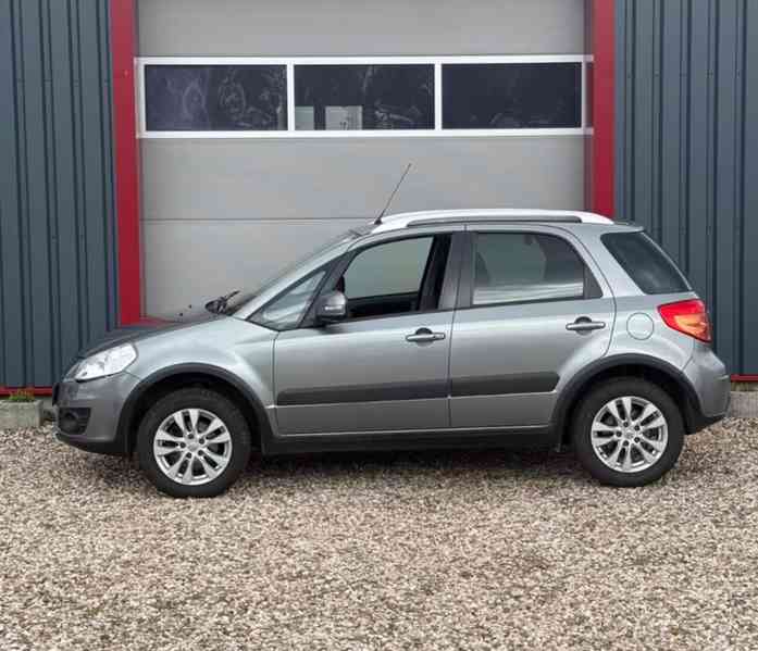 Suzuki SX4 1,6i Style 4X4 benzín 88kw - foto 5