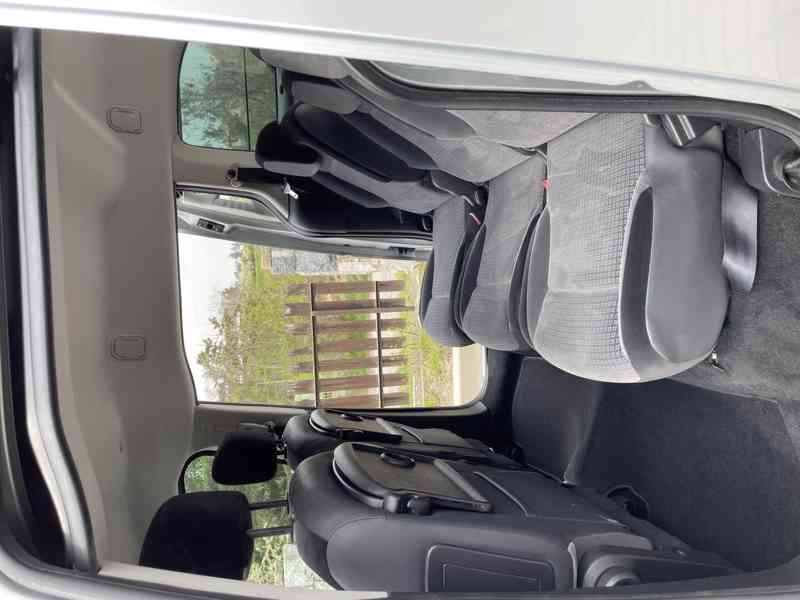 Citroën Berlingo: rampa pro převoz vozíčkáře - foto 11