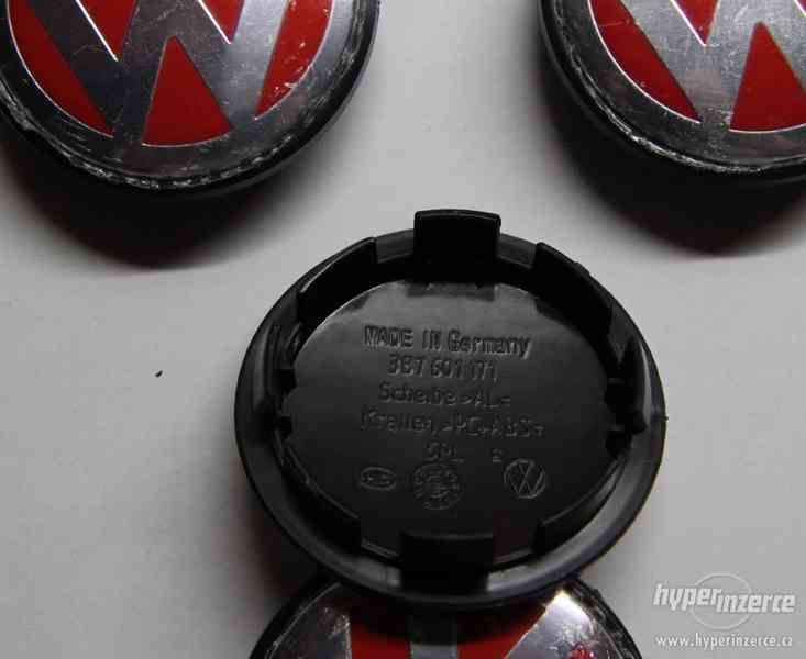Volkswagen pokličky do středu kol - 65 mm Červené -Sada 4 ks - foto 3