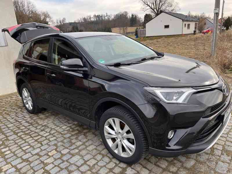 Toyota RAV4 2,0   D4D Facelift - foto 5