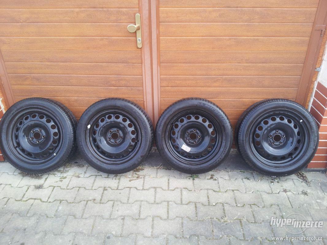 Š. Octavia - sada disků + letní pneu - foto 1