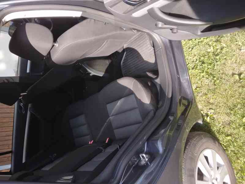 Škoda Octavia combi 1.6 FSI  85 Kw - foto 9