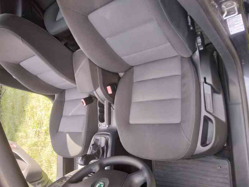 Škoda Octavia combi 1.6 FSI  85 Kw - foto 7
