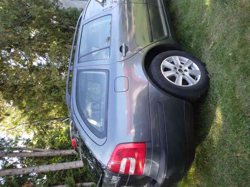 Škoda Octavia combi 1.6 FSI  85 Kw - foto 16