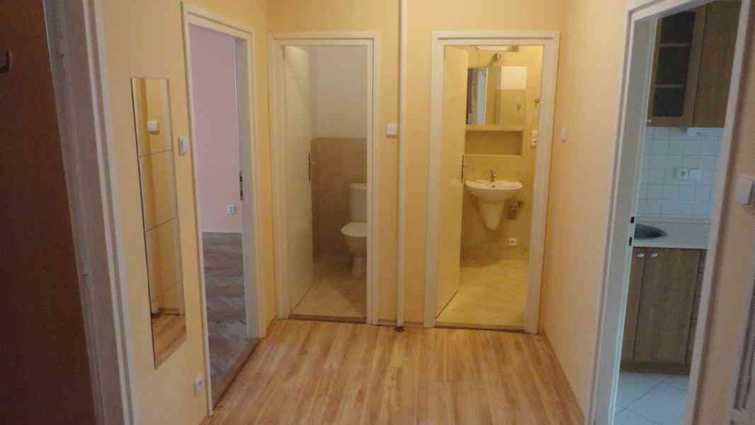 Pronájem 3+1, ulice Merhautova, Černá Pole, 82 m2, balkon, k - foto 7