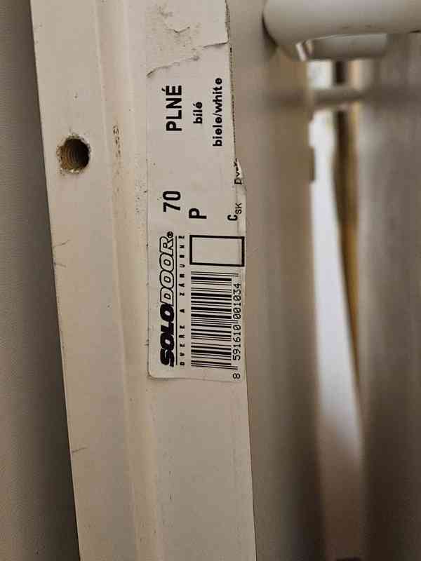 Bílé plné interiérové dveře šířka 60 a 70 - foto 5