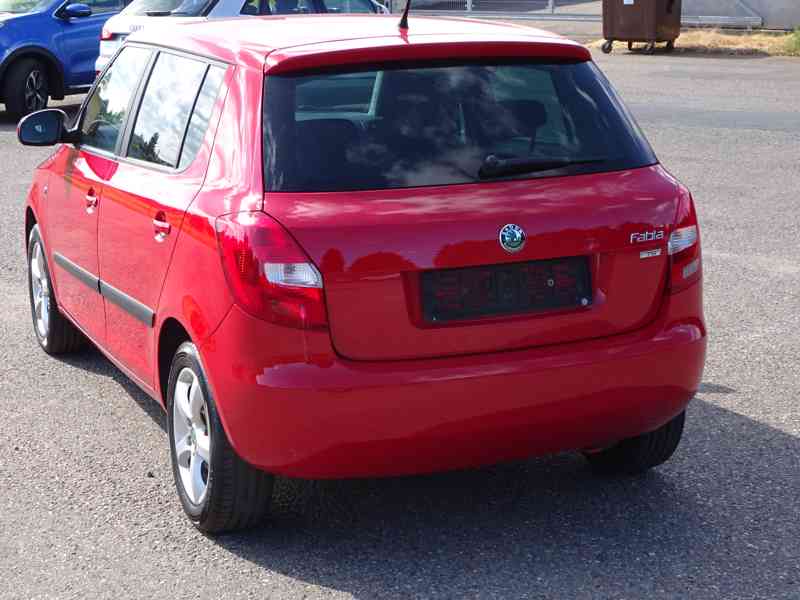Škoda Fabia 1.2 TSI r.v.2012 (servisní knížka) ČR - foto 4