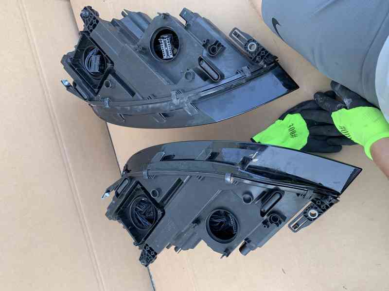led svetlo i Full LED vw touran 15- prave leve - foto 8