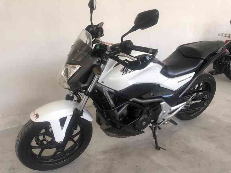 Honda NC700S ABS - foto 5
