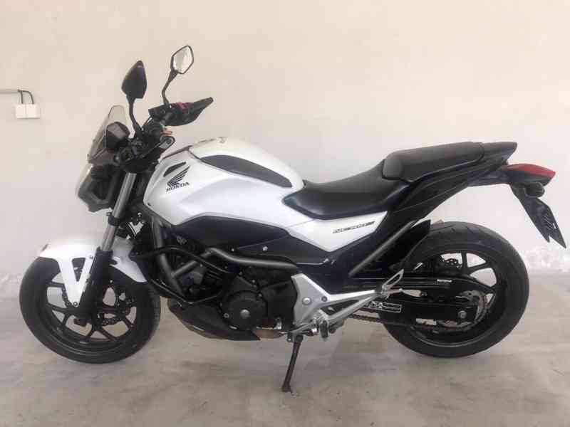 Honda NC700S ABS - foto 4