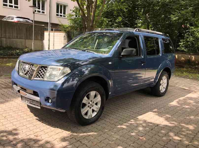 Nissan Pathfinder 2,5DCi - foto 10