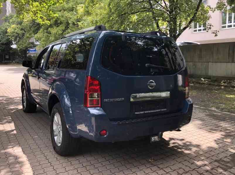 Nissan Pathfinder 2,5DCi - foto 7