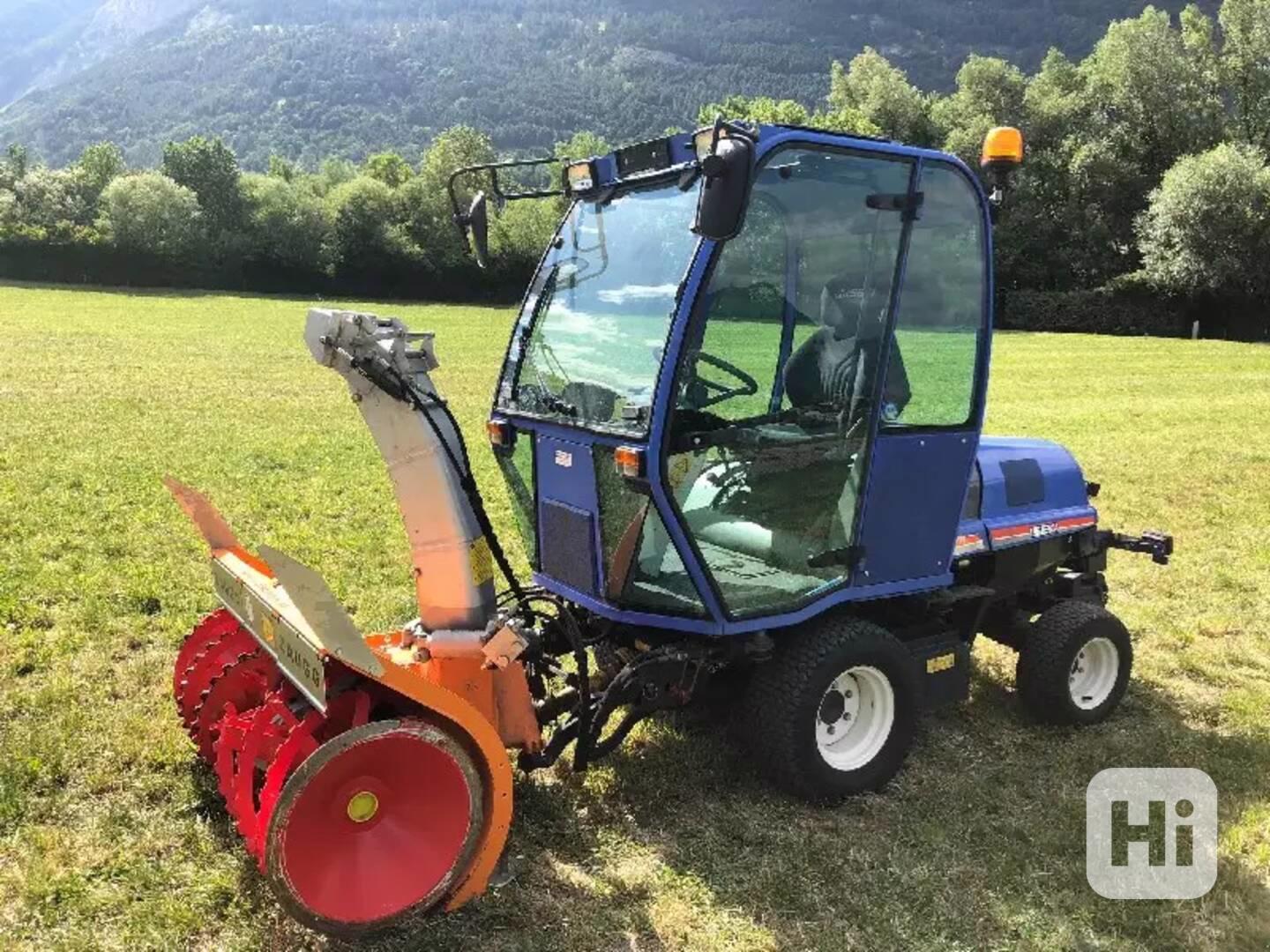 Traktor pro komunální vozidla Iseki SF 370 - foto 1