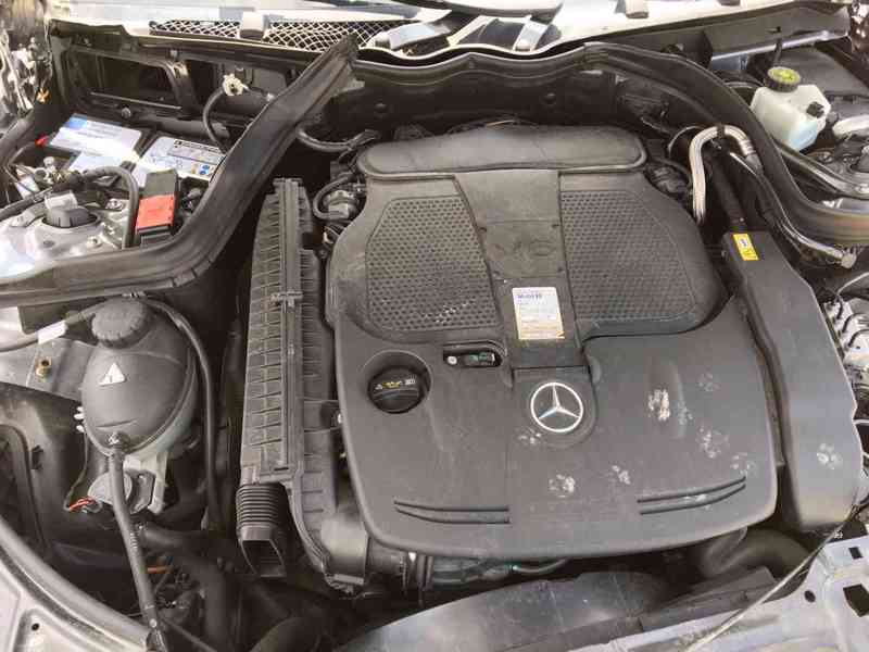 Mercedes-Benz E350 Cupe - foto 10