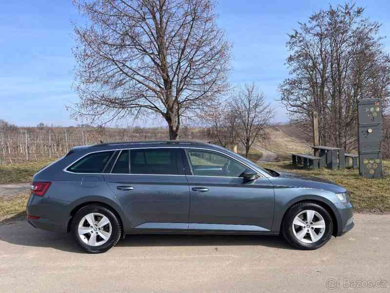 Škoda Superb TDI, DSG, 2x ALU kola - foto 2