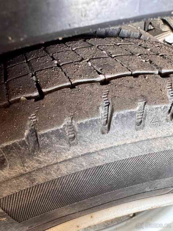 Mitsubishi Ostatní FUSO - foto 4